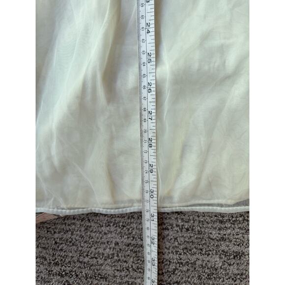 Vintage Nylon Nightgown with lace.  Size small - Picture 4 of 5